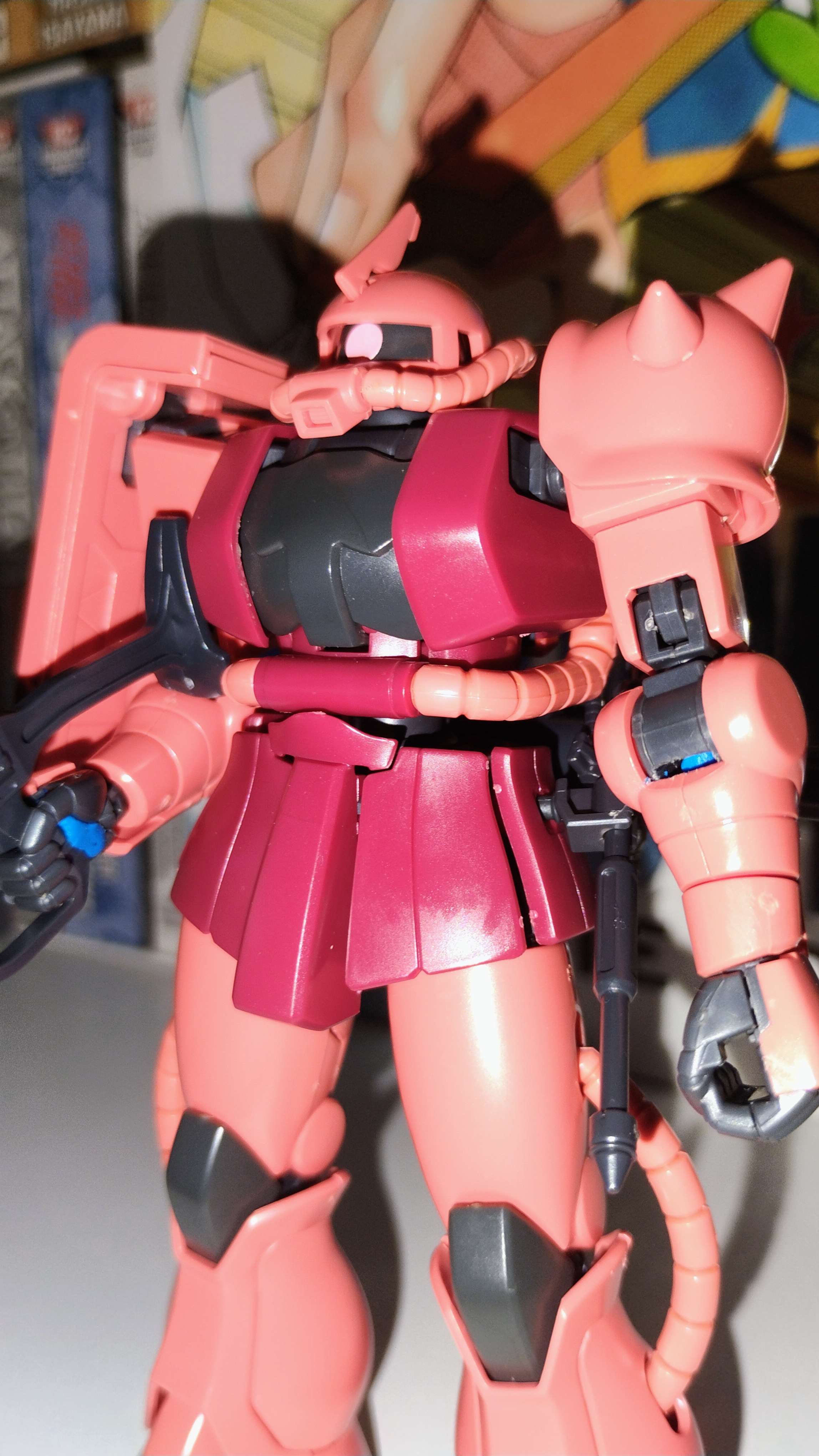 Char Aznable’s MS-06S Zaku II Commander Type – HGUC – 1/144 (Bandai Spirits) Review