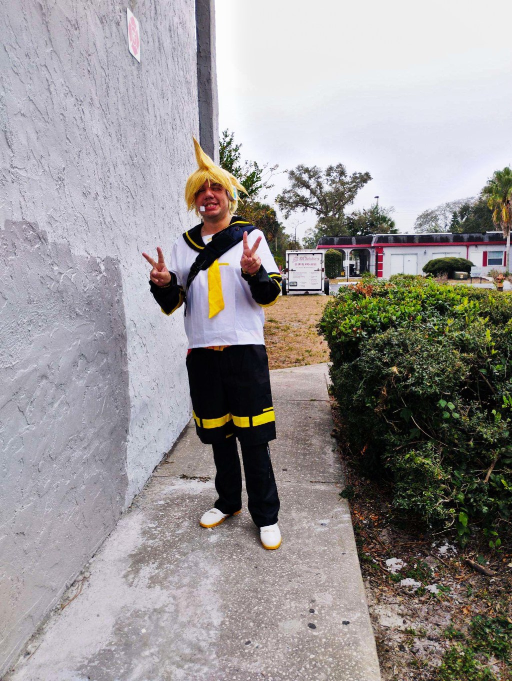 The Lost Archives: Extra Photoshoots of My Len Kagamine&nbsp;Cosplay
